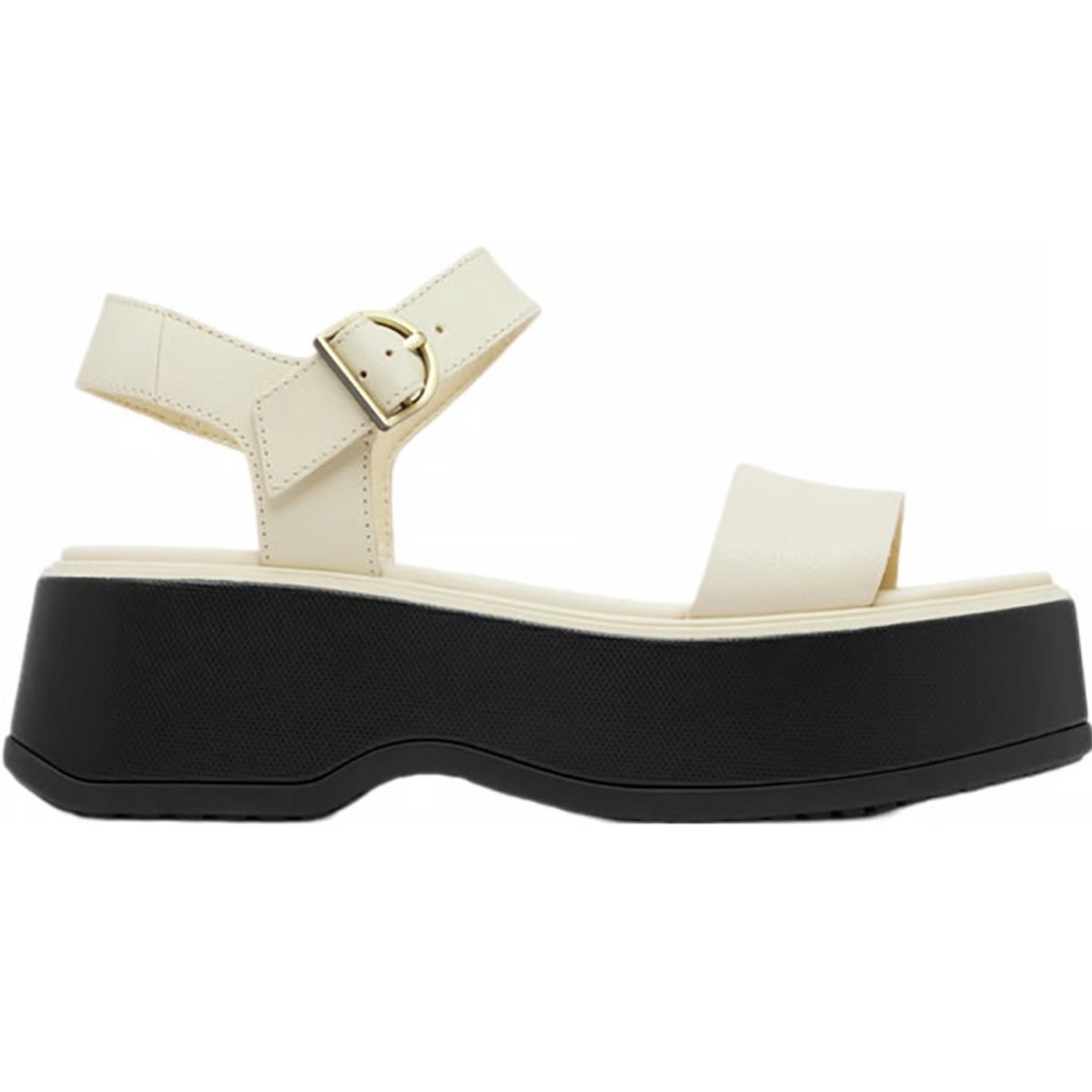 SOLD - SOREL - Sandals - White LIKE NEW